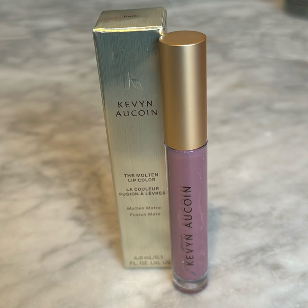 Kevin Aucoin The Molten Lip Color in shade Demi